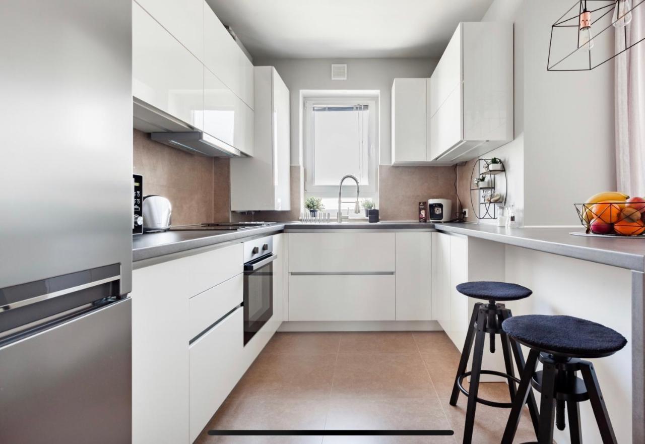 Modern Studio Coresi Apartment Brasov Ngoại thất bức ảnh