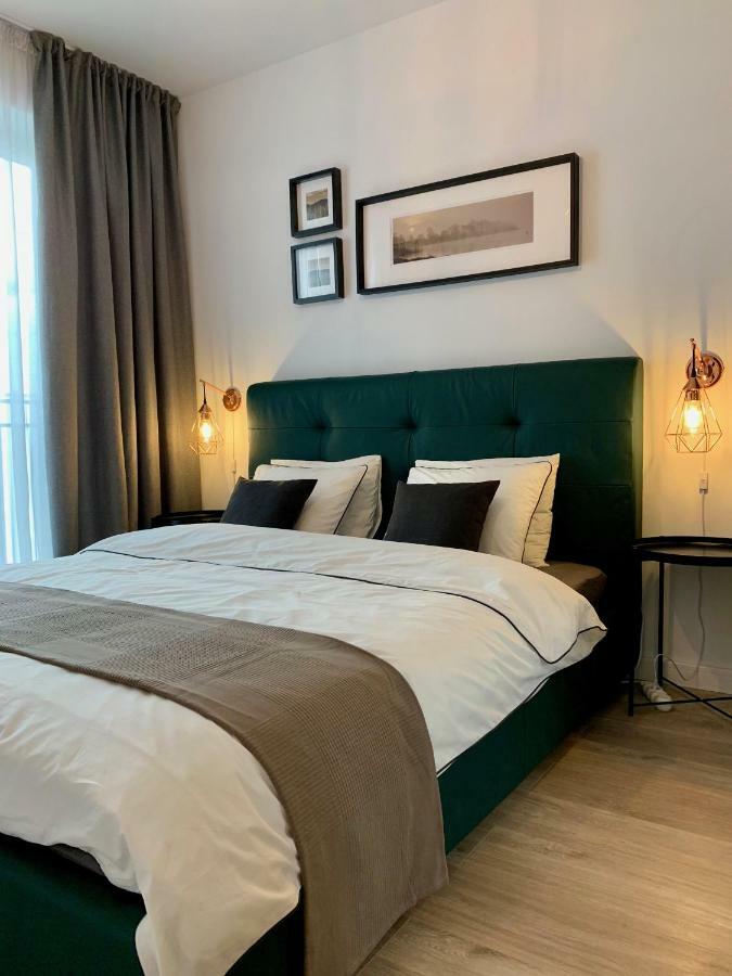 Modern Studio Coresi Apartment Brasov Ngoại thất bức ảnh