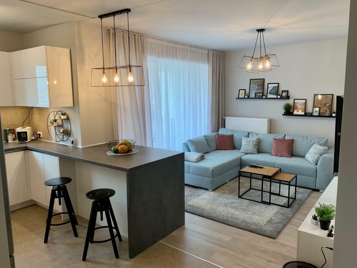 Modern Studio Coresi Apartment Brasov Ngoại thất bức ảnh