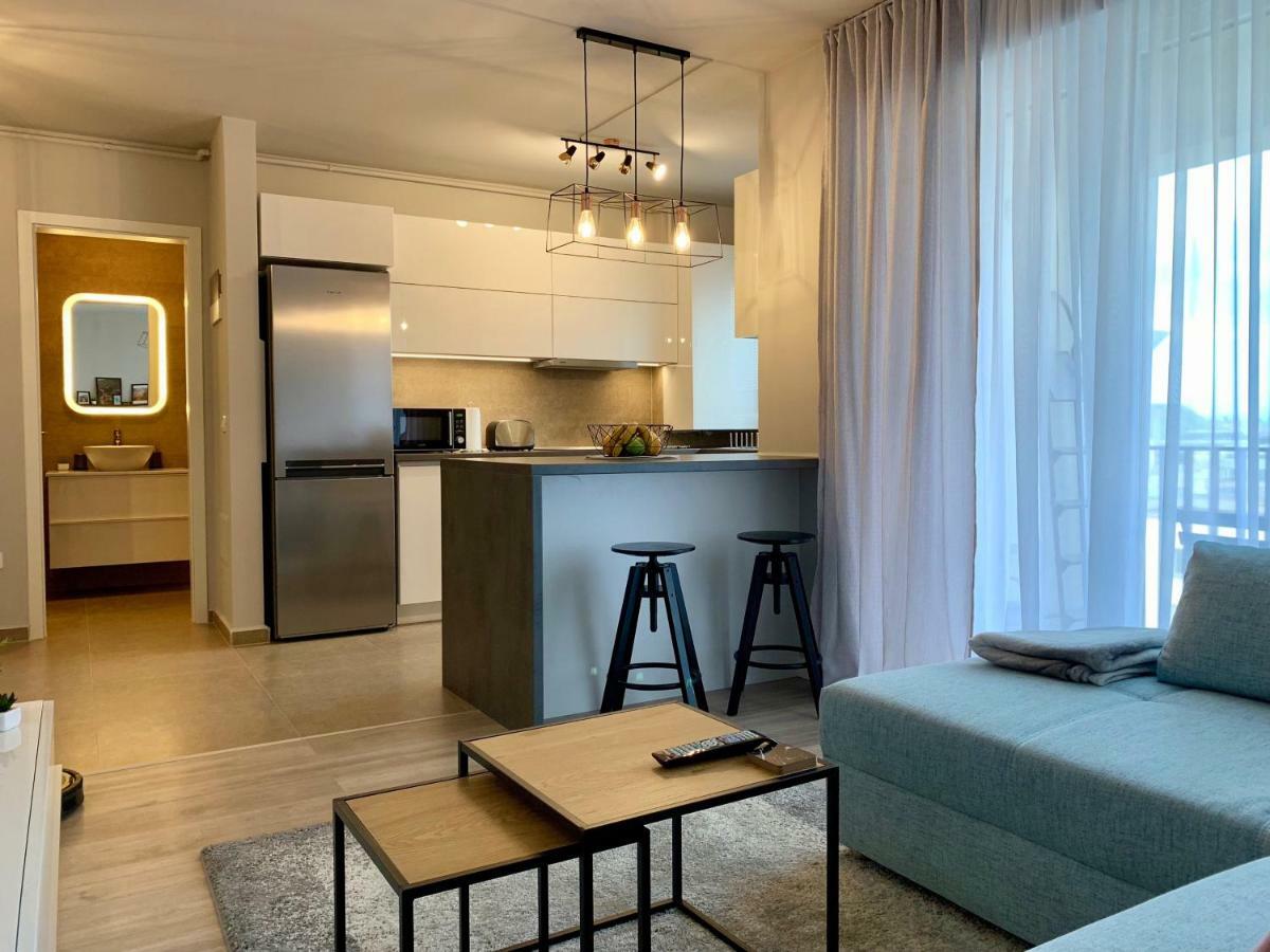 Modern Studio Coresi Apartment Brasov Ngoại thất bức ảnh